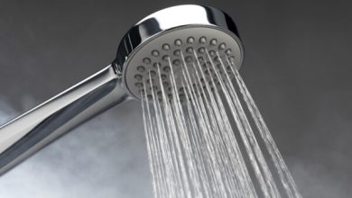 Kenapa Tidak Boleh Mandi Air Dingin Saat Demam